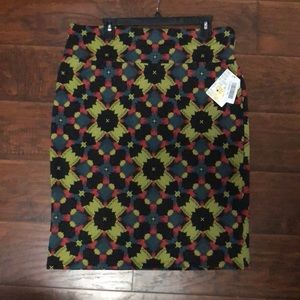🌻3/$15🌻 NWT LuLaRoe Cassie Skirt